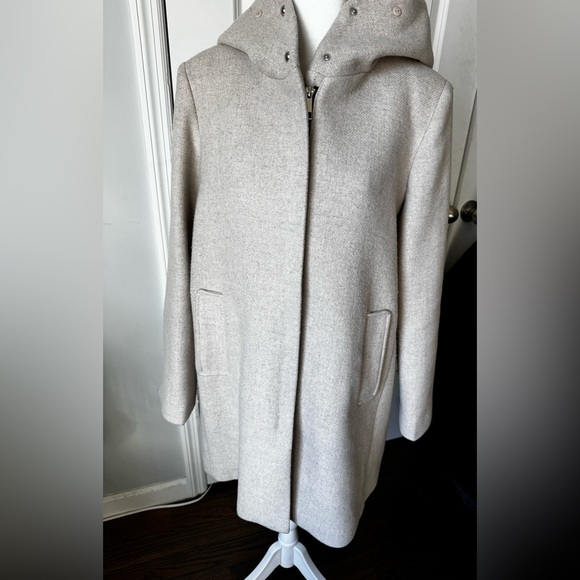 MANGO mixed blend coat.Size Medium.
Color light beige. - Picture 15 of 16